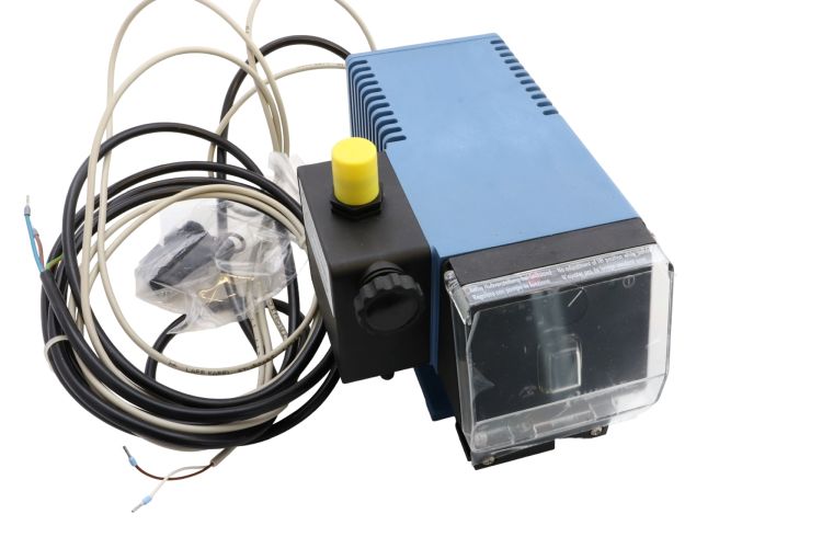 DOSIERPUMPE 4,3L/H 10BAR 230V/50HZ 18,7W mit Externen 24Volt Anschluss
