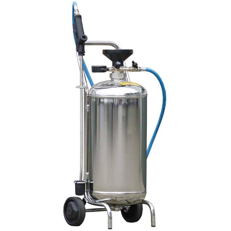 Pressure sprayer